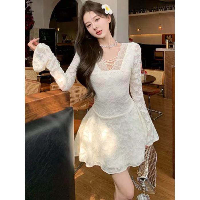Elegant Women's V-Neck Lace Dress – Slim-Fit with Cinched Waist, Flared Sleeves, and A-Line Short Skirt for Early Spring.
