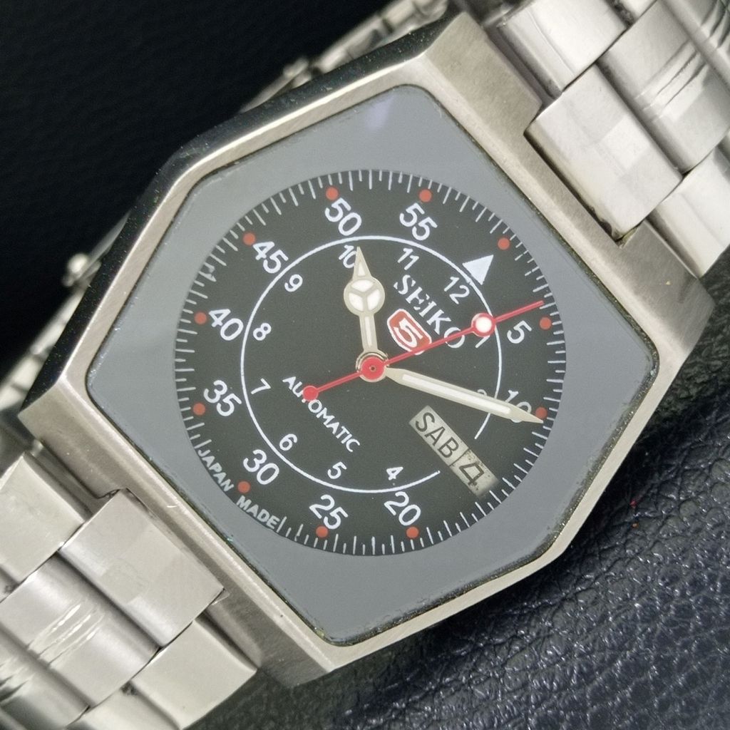 

GENUINE VINTAGE SEIKO 5 AUTOMATIC 6349A JAPAN MENS BLACK DIAL WATCH a702524-1 R126-a702524