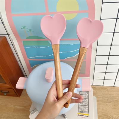 High-Temperature Resistant Cream Spreader, Cake Mixing Tool, Household Baking Equipment, Food-Grade Heart-Shaped Jam Scraper