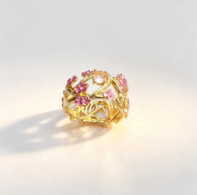 New Jewelry, Exquisite Decoration, Fashionable Butterfly Pattern Women's Ring