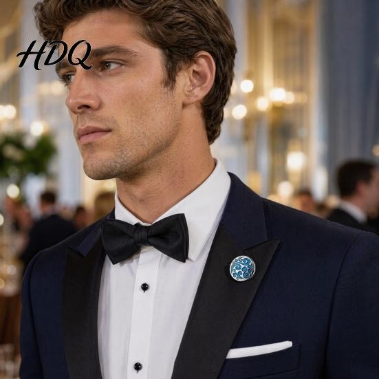 Men Collar Pin Vintage Embossed Pattern Lapel Pin Zinc Alloy Suit Coat Metal Button for Formal Corsage Decoration