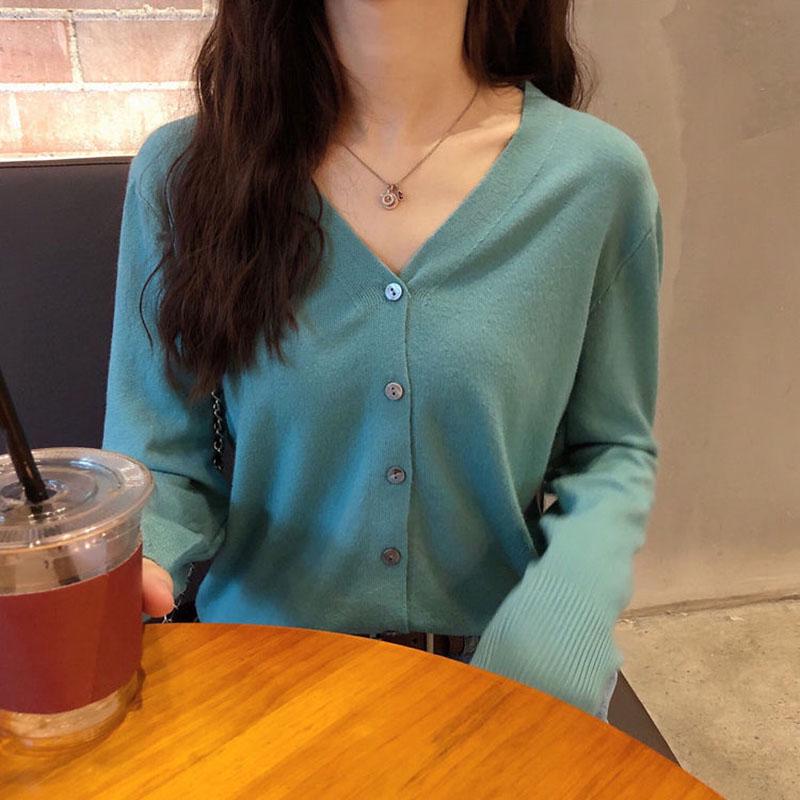 Spring and Autumn Thin Women's Knitwear Short Cardigan Western Style V-Neck Versatile Long Sleeve Top