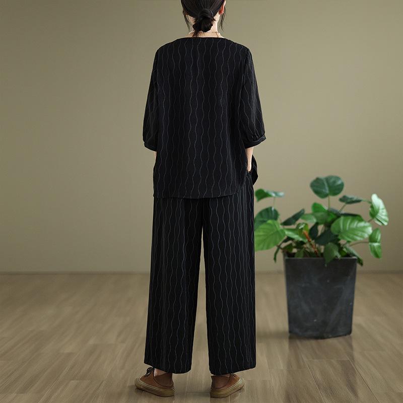 Real Shot 2025: Chic Slimming Plus-Size Summer Two-Piece Set with Light Mature Style and Wide-Leg Pants