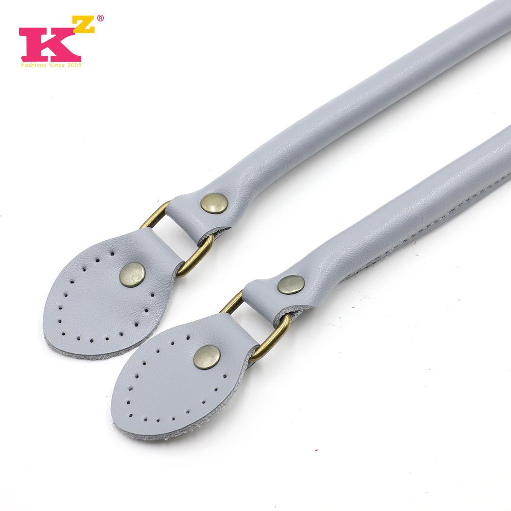 Svart Äkta Läder Ko-hud Axelväska med Handtag och Handrem - 60cm Handgjorda Accessoarer