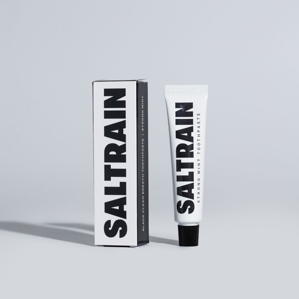 Grey Salt Strong Mint Black Toothpaste 30g