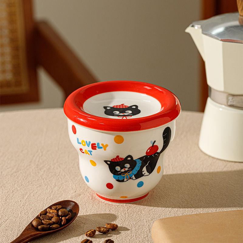 

Cartoon Cat Holding Coffee Cup Ladies High-value Mug Latte Ceramic Coffee Cartoon Cup Household Water Cup Household Goods 201-300ml красный