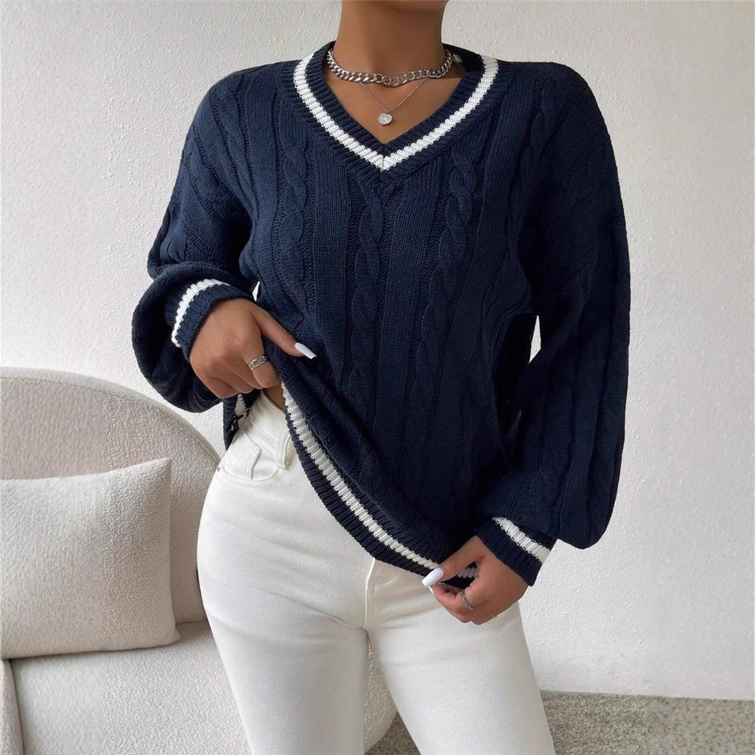 

Women Striped Trimmed Twisted Flower Knitted Shoulder Sweater XXL темно-синього кольору