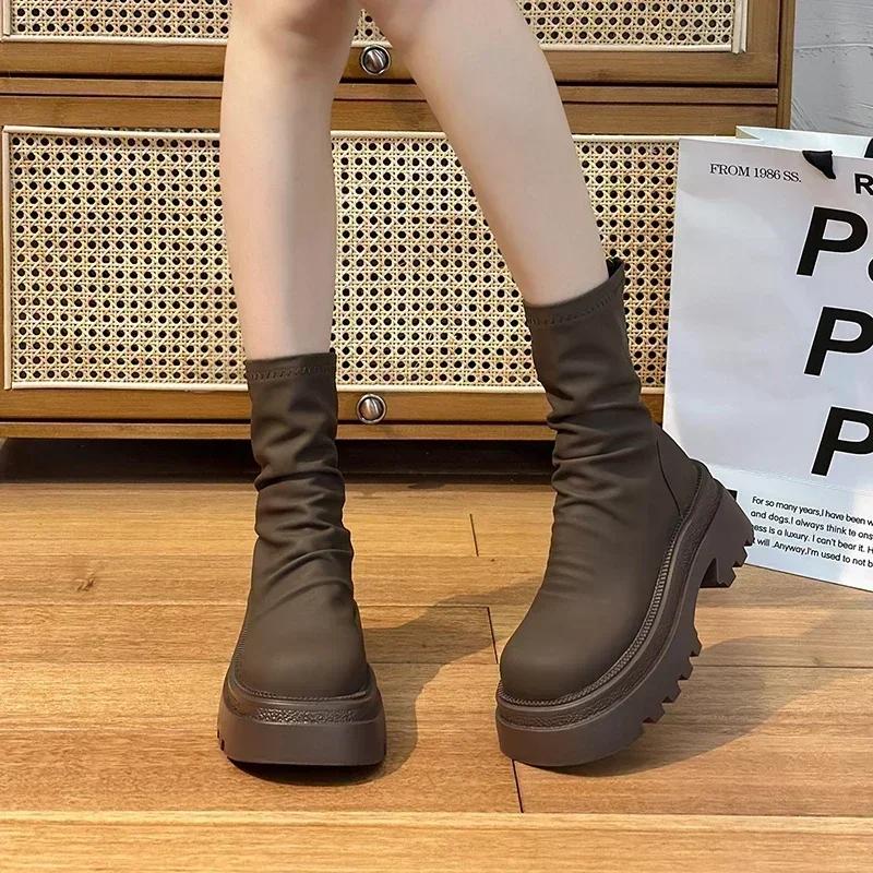 Fashion Platform Heel Women Short Booties Fashion Back Zippers Ankle Booties Retro Style Autumn Winter Female Shoes