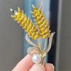 Elegante Gouden Broche met Tarwe Metaal Versiering Stijlvolle Tarweaar Broche Ornament Reversspeld voor Damespak of Trui