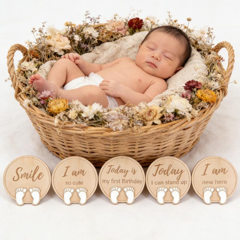 Personalized Wooden Baby Monthly Milestone Cards 10Pcs Set Newborn Photo Props Boys Girls Growth Tracker Nursery Gift Keepsake