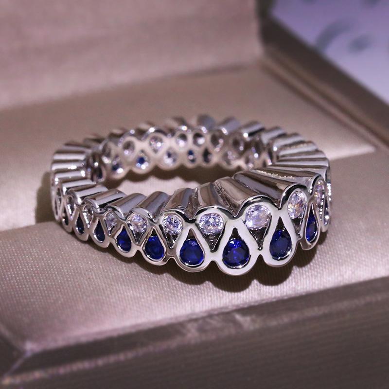 New European and American Womens Zircon Sapphire Ring with Fashionable Charm for Women