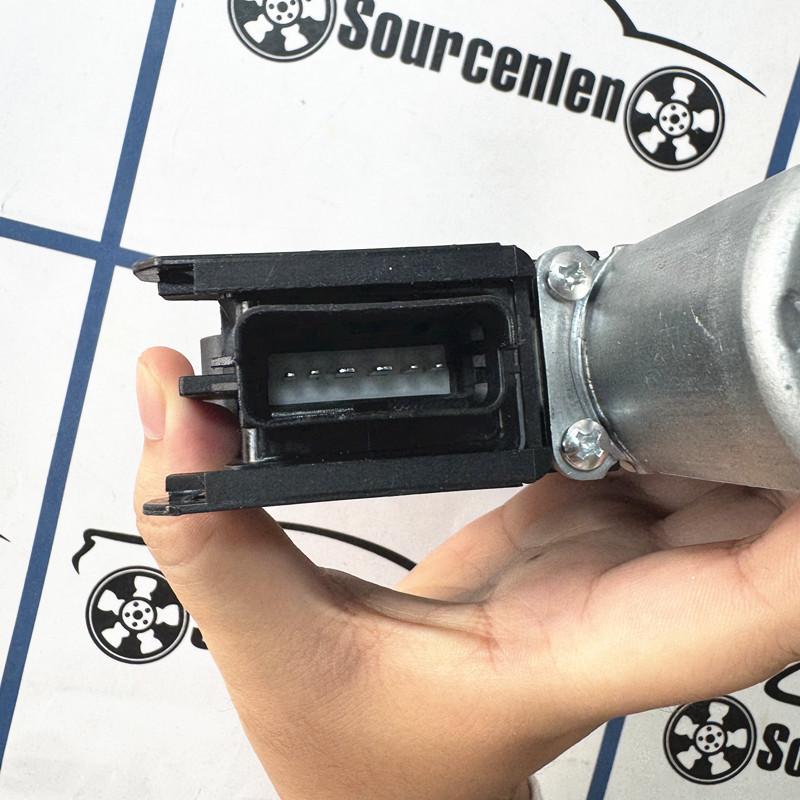 82450D3010 82450-D3010 Motore Alzacristalli Elettrici per Hyundai Tucson 2016 2017 2018    Motore Alzacristalli