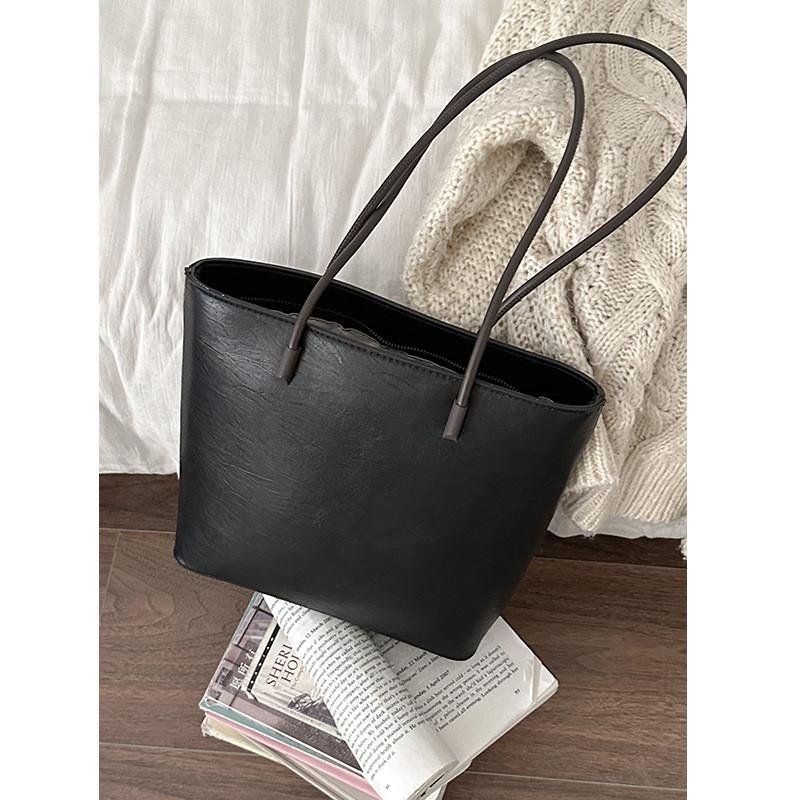Ielgy Portable Commuter Bag Retro Simple Tote Bag All-Match Large-Capacity Shoulder Bag