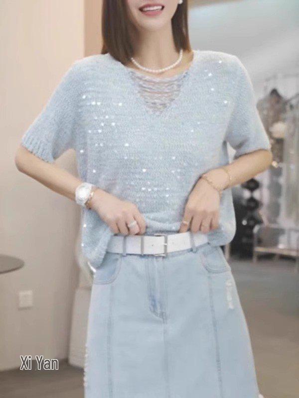 Plus Size 2025 Sequin V-Neck Knit Top - Loose Fit, Short Sleeve, Stylish Hollow Design