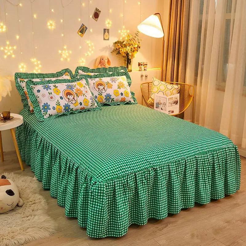 Baumwolle Karierter Betthrock Verdickt Verschleißfest Bettbezug Kissenbezug Dreiteiliges Set Rutschfest und Staubdicht Tagesdecke Laken