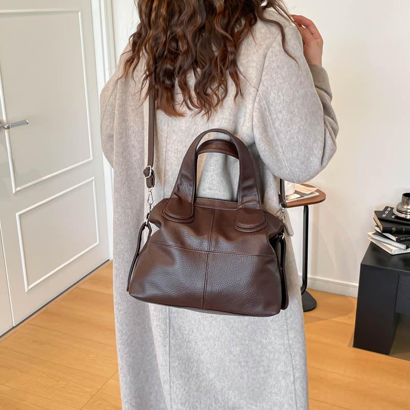 Simple Women's Handbag, Solid Color, Large Capacity Women's Shoulder Bag, Multi Compartment Storage, Suitable for Women's Holiday Gifts