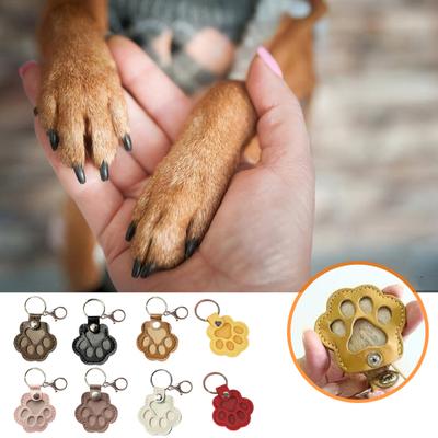 Pet Fur Storage Keychain Dog Cat Hair Memorial Keychain Faux Leather Paw Print Keepsake with Transparent Hair Storage Heartfelt Gift for Cat