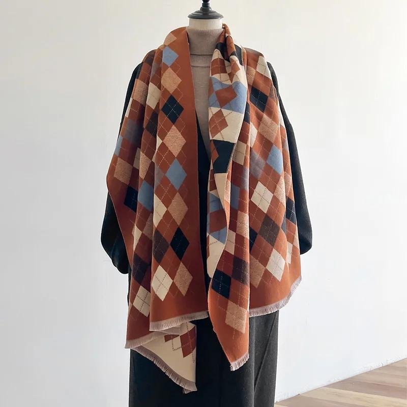 2025 Fashion Luxury Designer Winter Ourdoor Women Scarf Floral Cashmere Thicken Warm Shawl Pashmina Scarves Female Wrap