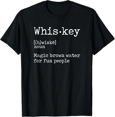 Lustige Whiskey Definition Magisches Braunes Wasser für Lustige Leute Geschenk Unisex T-Shirt
