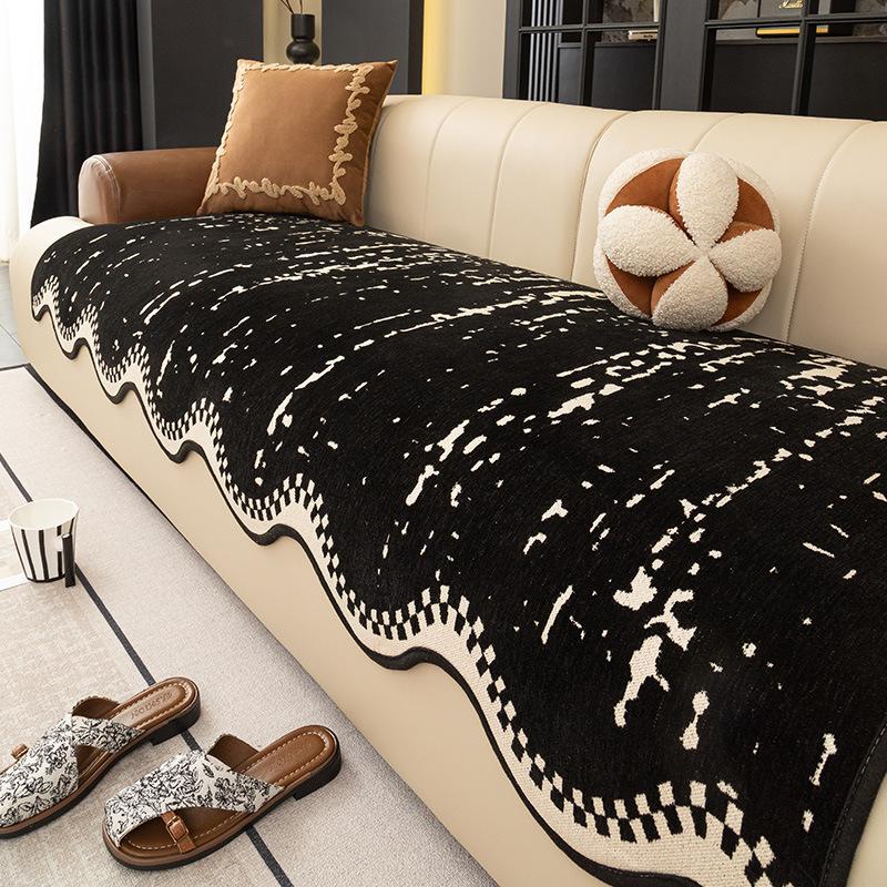Light Luxury High-End Special-Shaped Sofa Cushion Is Universal In All Seasons  New One-Piece Straight Row Non-Slip Leather Sofa Cover