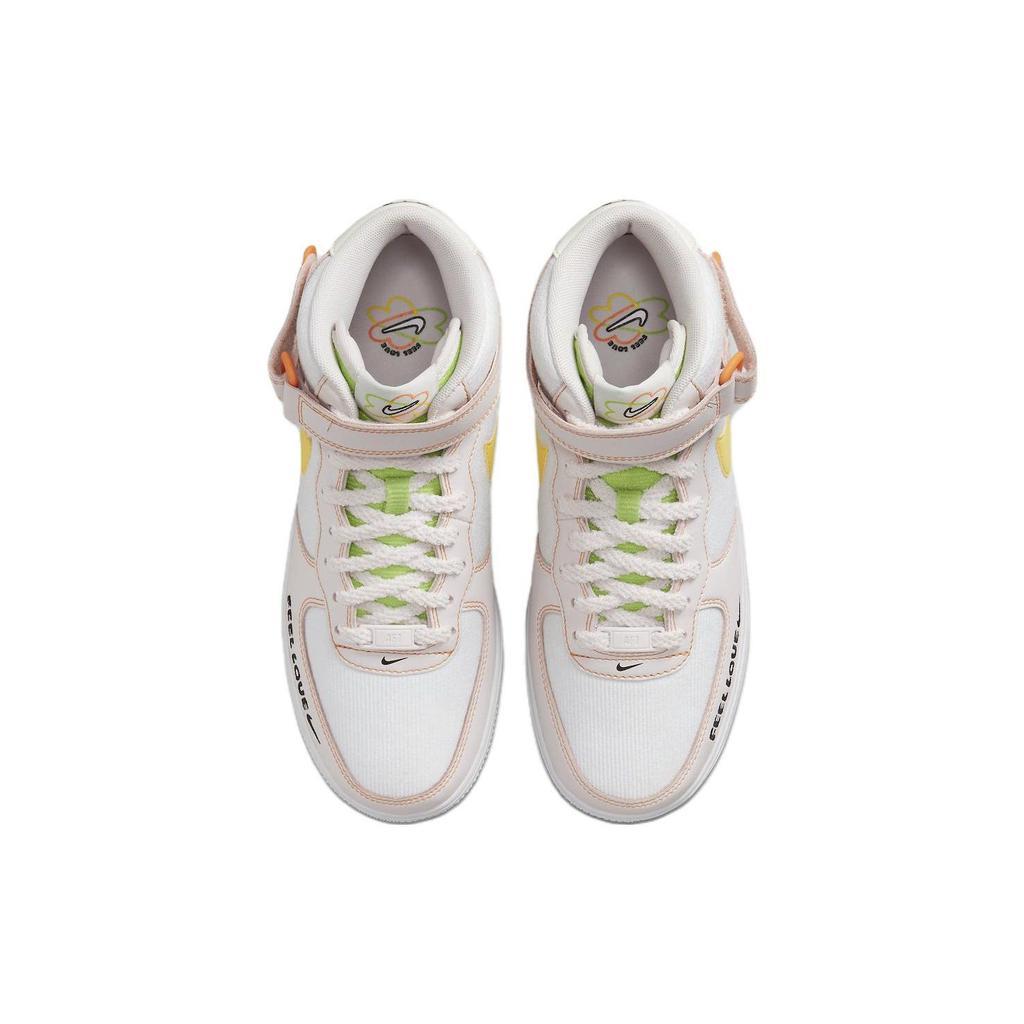 Nike Air Force 1 07 Mid Feel Love Sneakers da Donna Bianco Rosa Perla Verde Action FD0869-100