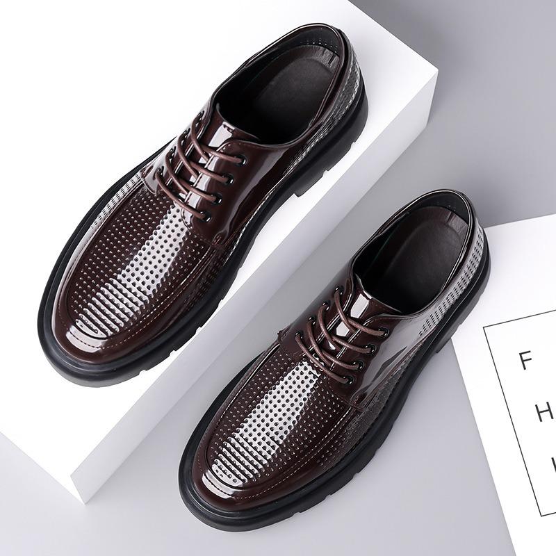 Fashion Big Size Men's Shoes Fashion Hollow Out Leather Shoes Luxury Business Casual Shoe Breathable Sandals Oxfords Dress Shoes for Men