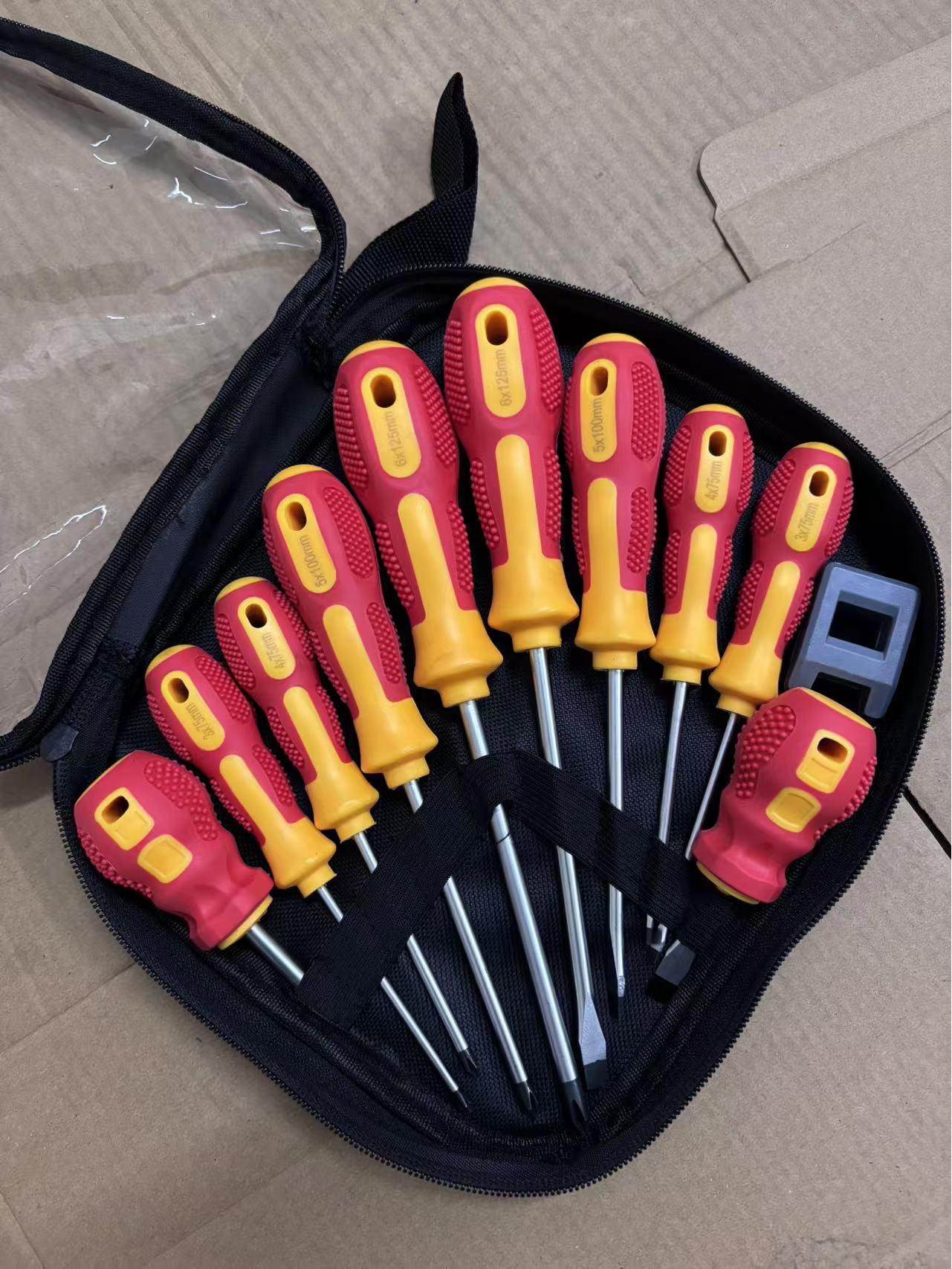 

Набір з 10 багатофункціональних магнітних викруток