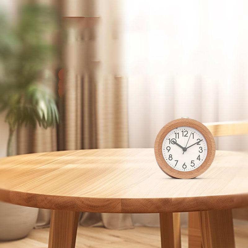 Simple solid wood alarm clock, original wood clock, creative luminous alarm clock, perfect for students who sleep in or are lazy.