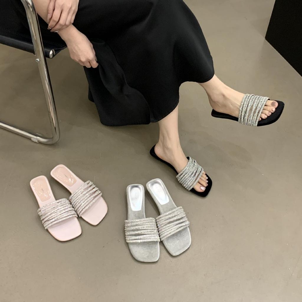 Fashion Word with Slippers Women's Summer Wear 2025 New with Skirt Rhinestone Low Heel Open Toe Sandals