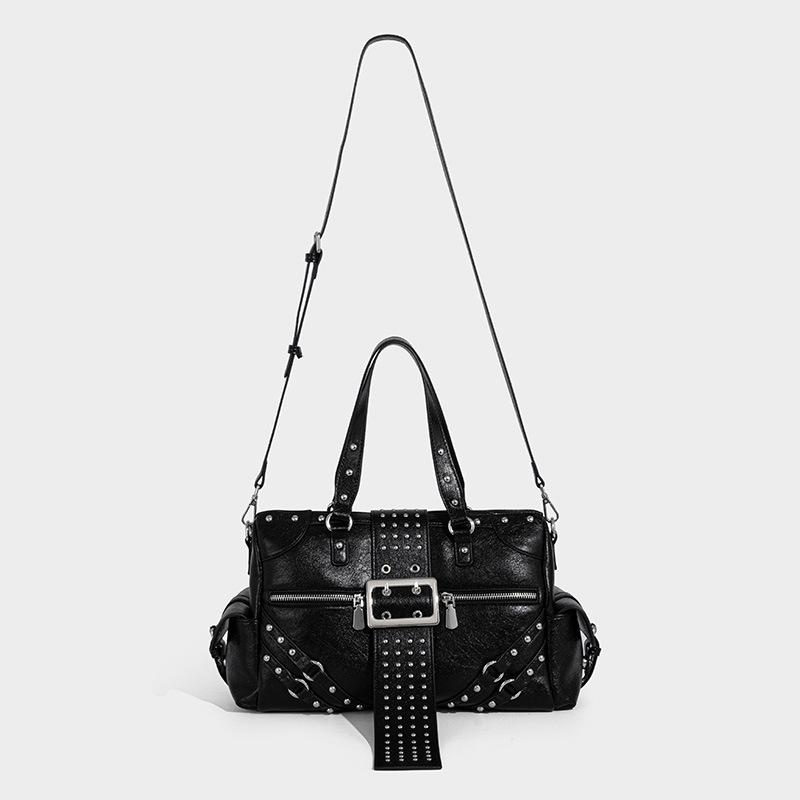 Large Capacity Punk Style Rivet Crossbody Bag - Trendy, Casual, Versatile Women's Shoulder Bag