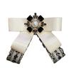 Retro Ribbon Lace Bow Tie Pearl Crystal Fabric Bowknot Brooches for Women College Style Sweater Shirt Collar Pins Jewelry