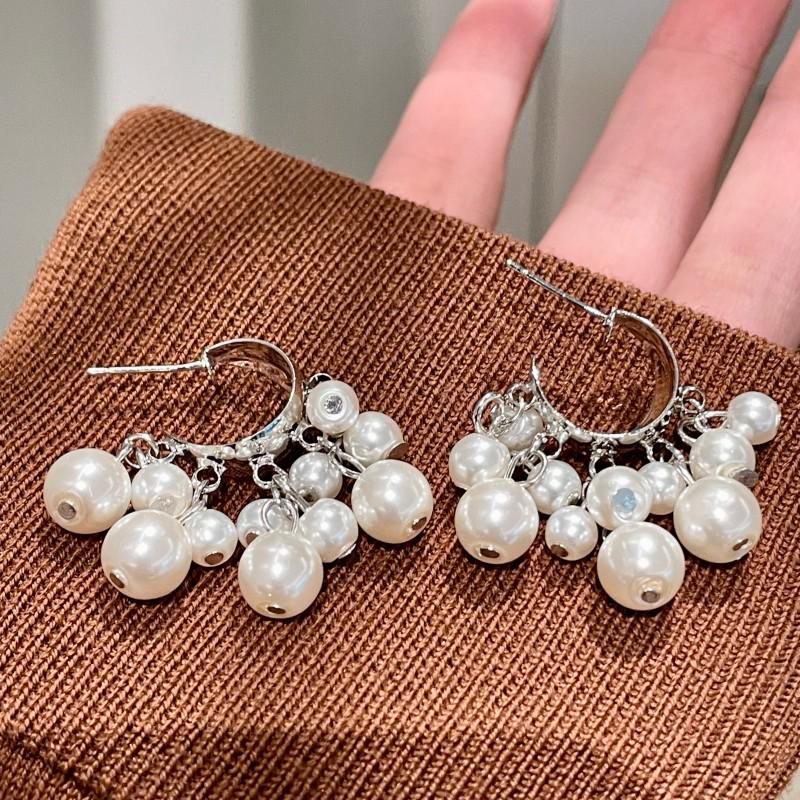 Silver Needle Fresh Grape Cluster Pearl Tassel Earrings - High-End Luxury 2025 Women s Accessory.
