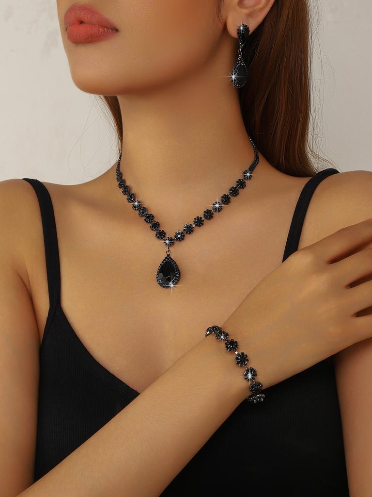 European and American Suit Formal Dress for Wedding Event. Waterdrop Zirconia Necklace, Bracelet, Earrings and Bracelet Set.