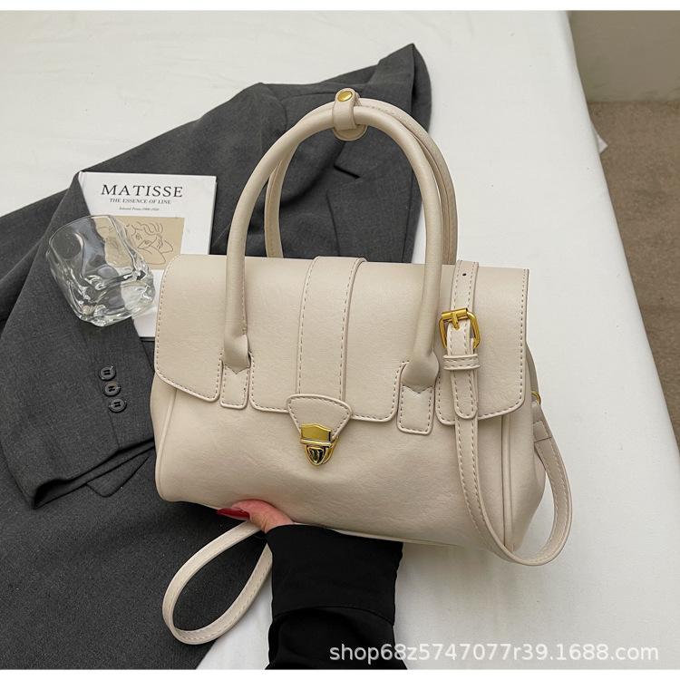 

2025 new retro large-capacity bag women s spring and summer Senmeng casual crossbody bag relaxed hand-held commuter tote bag