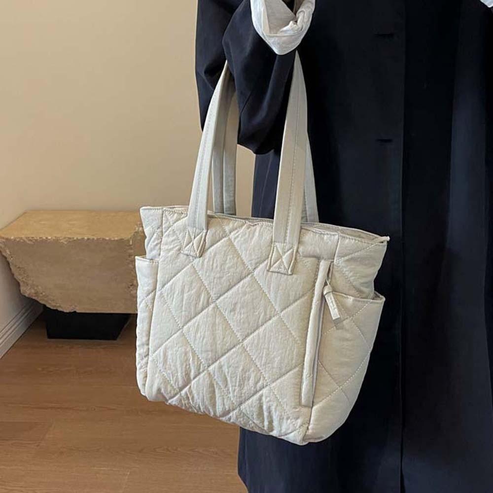 Casual Large Capacity Quilted Cotton Tote Bag Soft Solid Color Lingge Shoulder Bag Portable Thickened Commuting Handbag Travel
