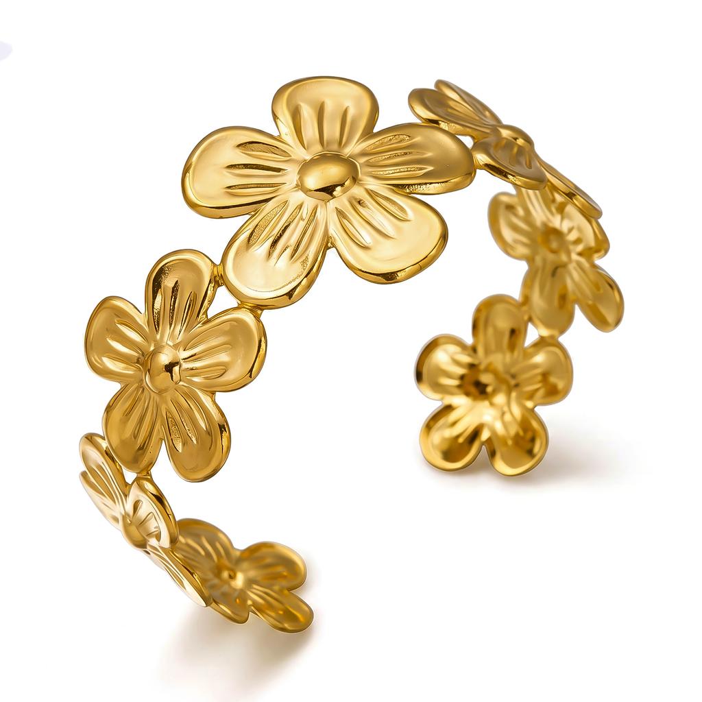 Fashion Vintage Flower Cuff Bracelet for Women Trendy Gold Color Metal Wide Flower Opening Bangles Charms Elegant Party Jewelry
