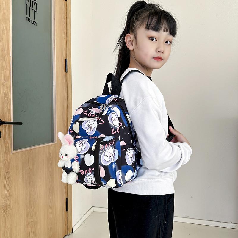 Stylish And Fun Animal Print Kindergarten Backpack For Children With Comfortable Air Cushion Straps