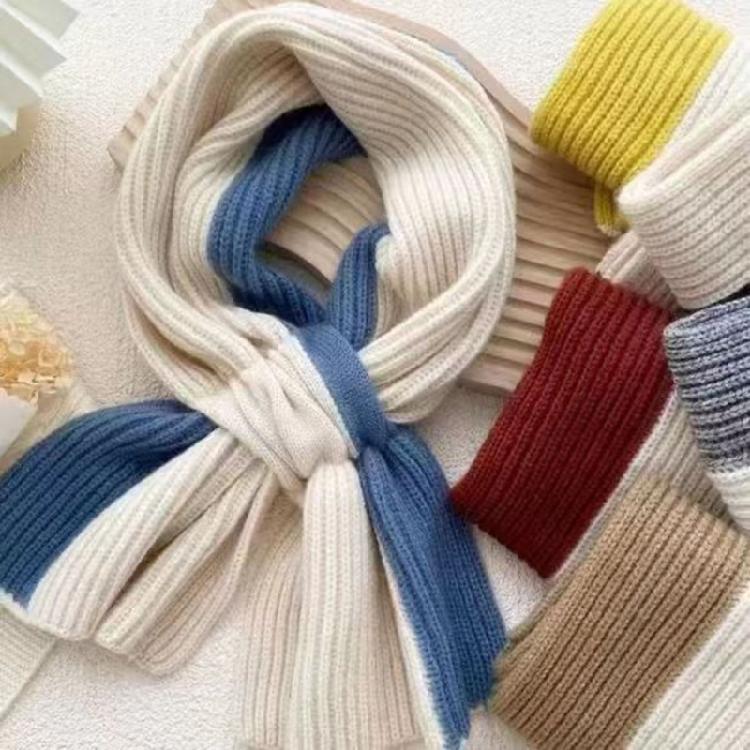 Stylish Ladies' Knitted Scarf Crossed Designs Neck Warmer Cosy Solid Color Blocking Scarf for Autumn and Winter Comfort