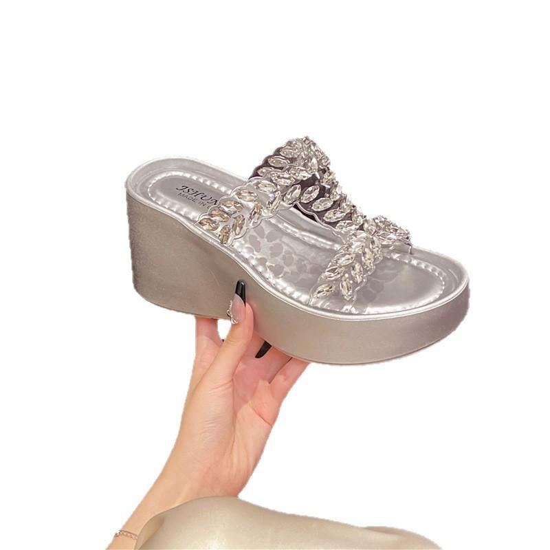 Thick-soled Cool Slippers Women's 2025 New Summer Wear Rhinestone Wedge Sandals Small Man with Skirt Fairy One-word Drag