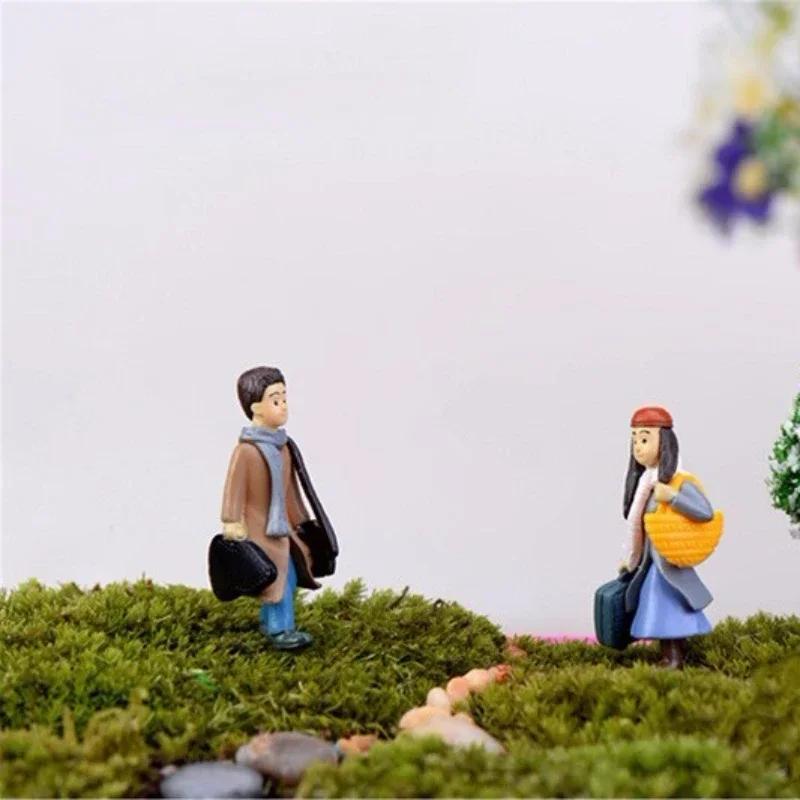 Sweety Lovers Couple with Trunk Figurines Miniature Craft Fairy DIY Ornament Garden Decor
