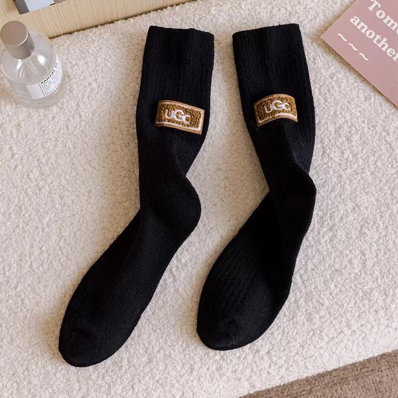 

Роскошные женские носки, дизайнерские брендовые шерстяные кашемировые однотонные толстые ворсовые носки с вышитым логотипом, повседневные носки для зимних сапог до середины голени one size чёрный