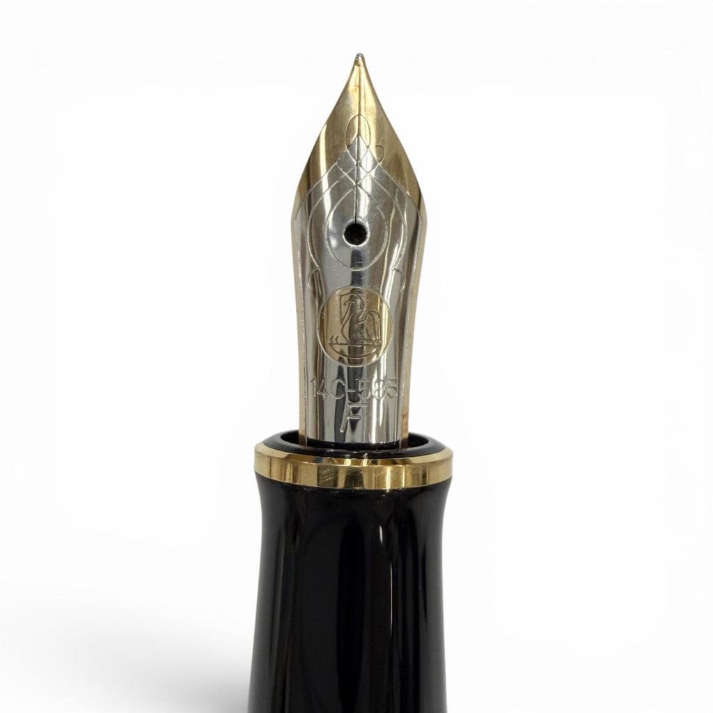 Excellent PERIKAN Fountain Pen Souverene M400 Green Stripe Black 14K Mens Used