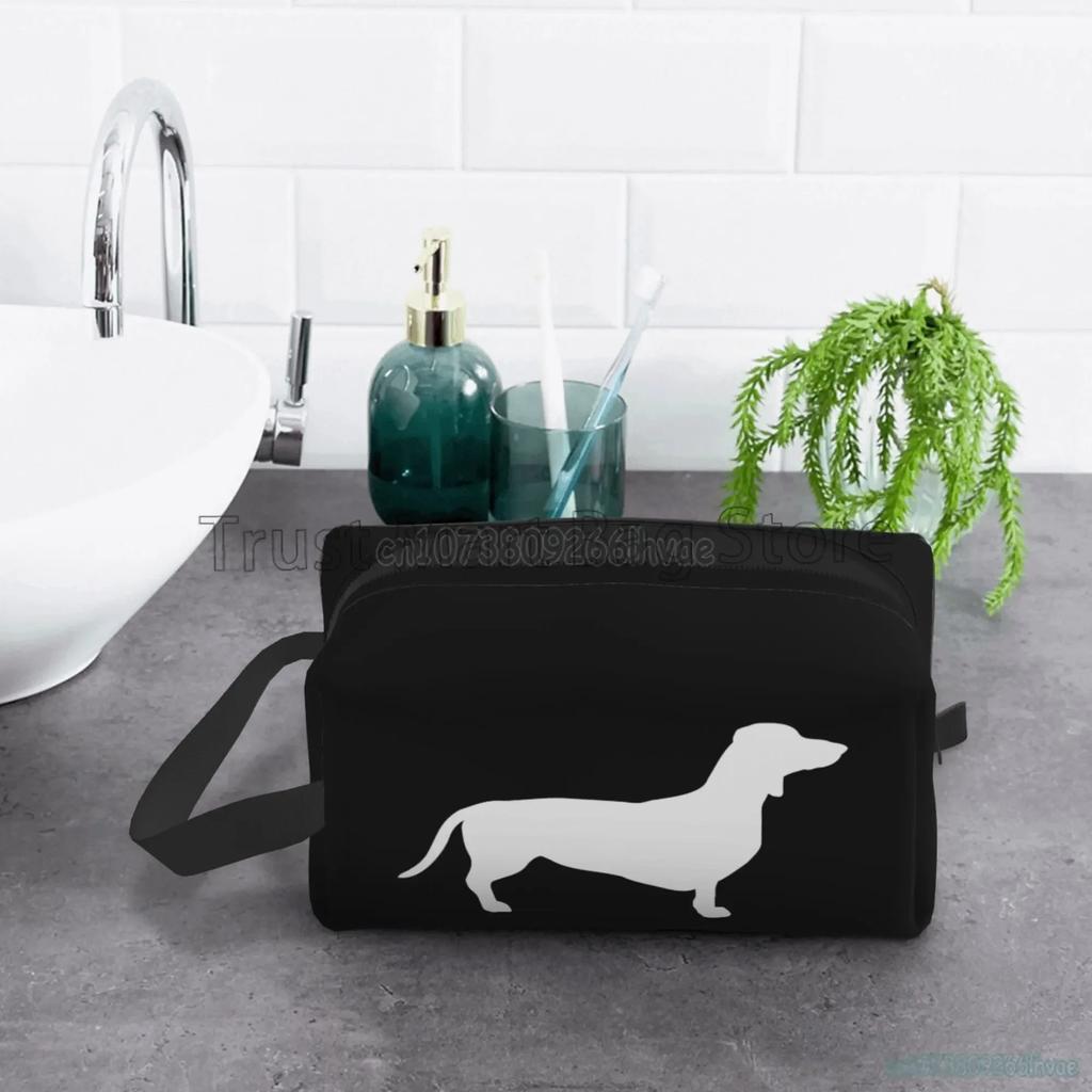 Niedliche Dackel Reise-Kosmetiktasche für Damen Große Make-up-Tasche Wasserdichter Toilettenartikel-Zubehör-Organizer für Damen Mädchen