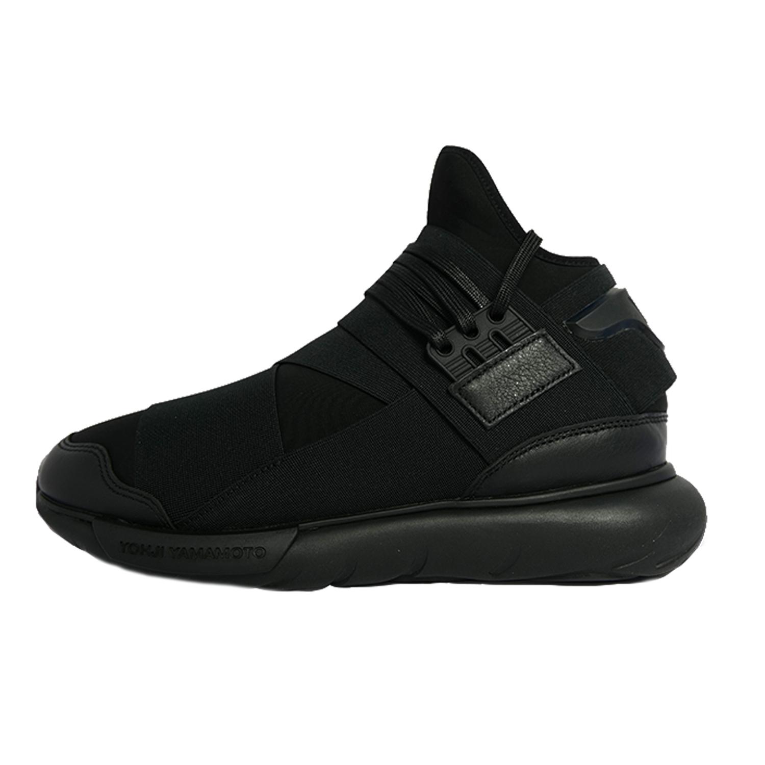 

Y 3 Qasa Triple Black 38