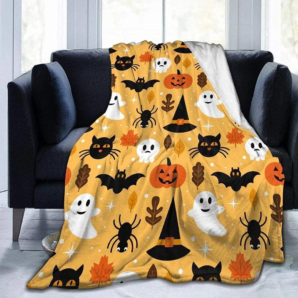 Fall Pumpkin Autumn Leaves Soft Throw Blanket Lightweight Flannel Fleece Blanket for Couch Bed Sofa