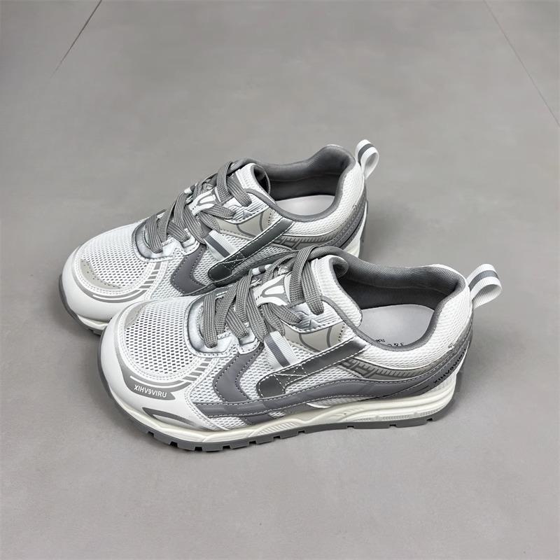 

Новые кроссовки на толстой подошве для папы, универсальные, с круглым носком, дышащие, повседневные, для спорта и тренировок 40 белый/серый