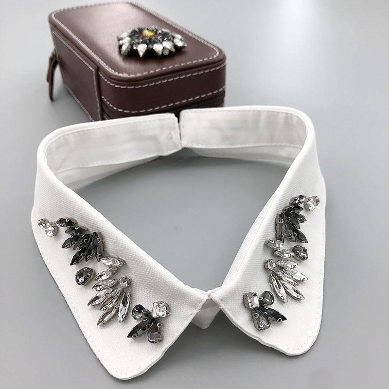 Retro Rhinestone False Collar Neckline Women Lapel Fake Collar Woman Embroidery Removable Detachable Tie Clothing Accessories