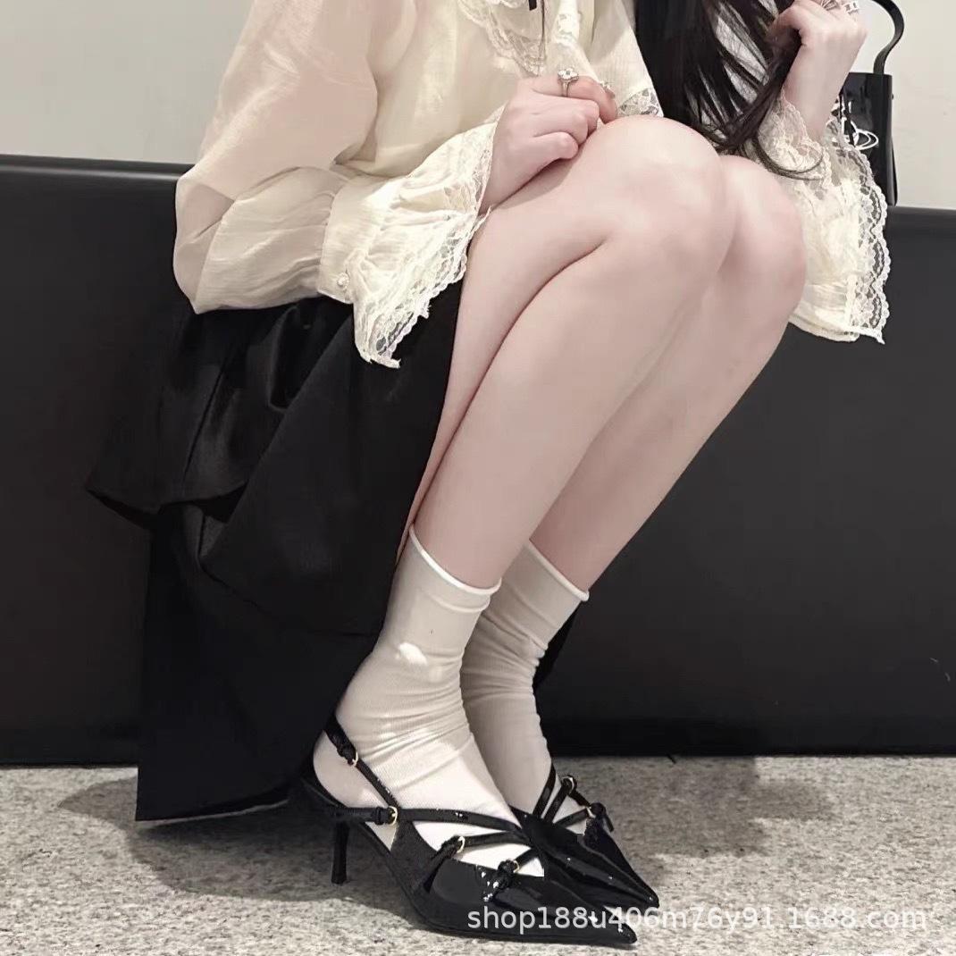 

[Spot] French pointed thin heel belt buckle single shoes 2025 new niche sexy rear strap bag head cool 39