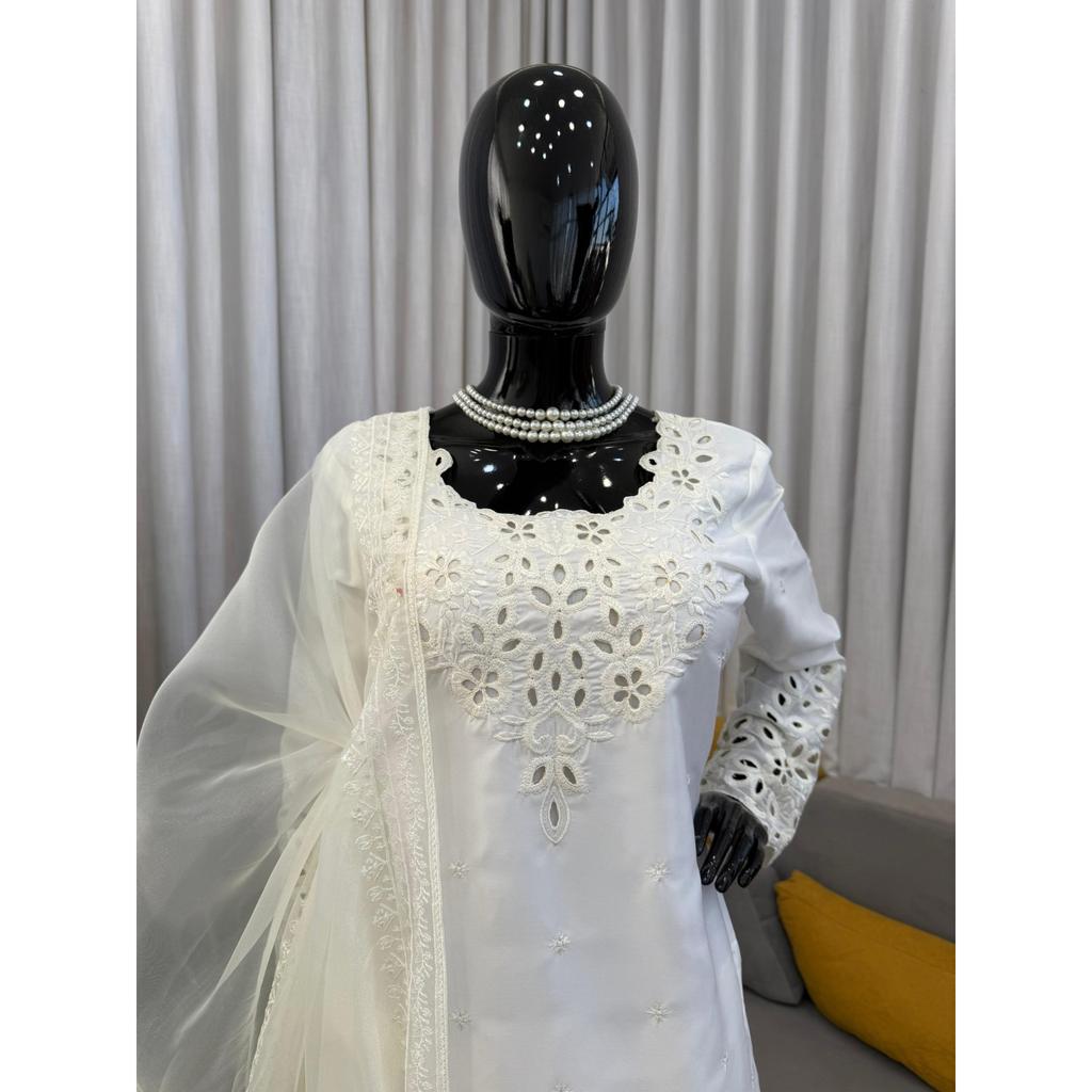 Beautiul Pakisatni Farshi Salwar Suit Indain Bollywood Desigenr Salwar Kameez