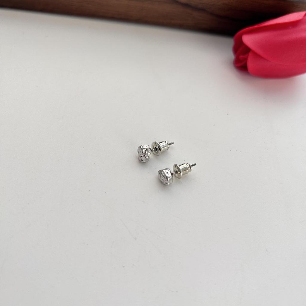 S925 Silver Retro Chinese-Japanese Style Volcanic Stone Stud Earrings for Women